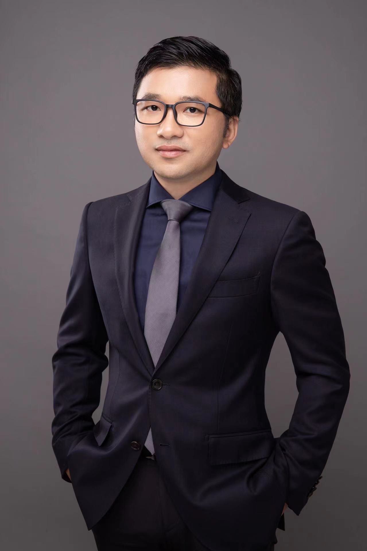 陈龙
